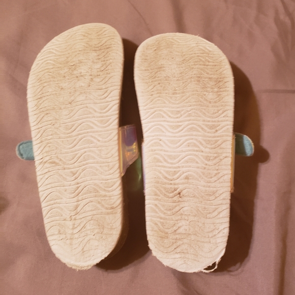 Girls Slides - Picture 5 of 5